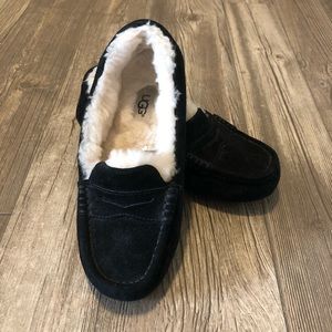 ⭐️UGG Ansley Slippers⭐️
